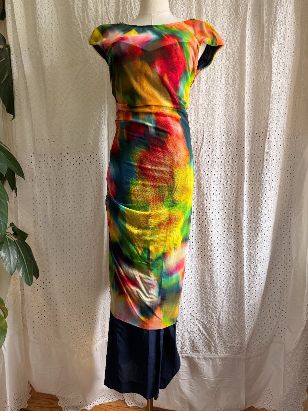 Dries Van Noten Midi Dress. Size 38.